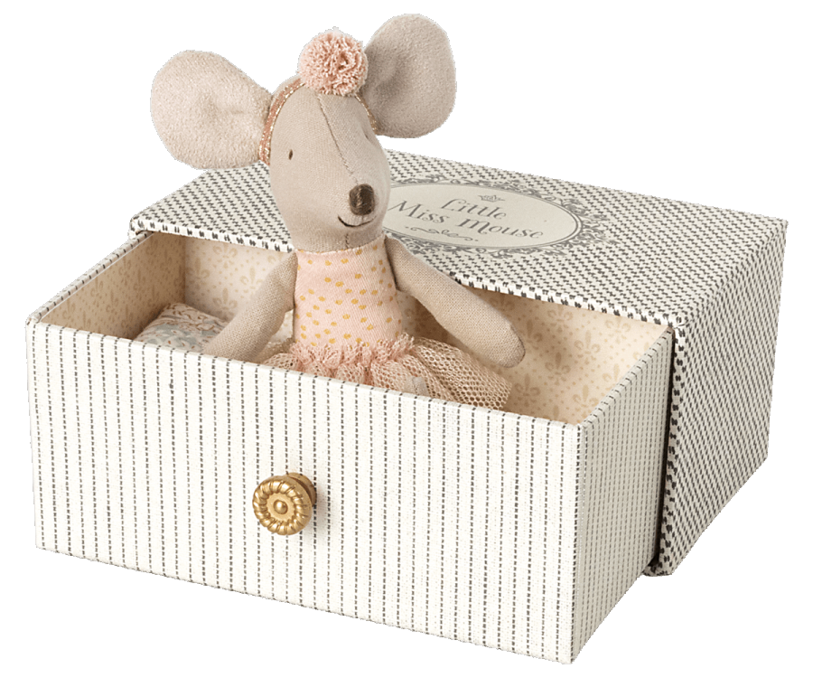 Maileg Dance Mouse in Day Bed