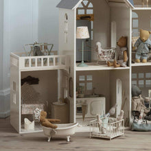 Load image into Gallery viewer, Miniature Dollhouse Kitchen
